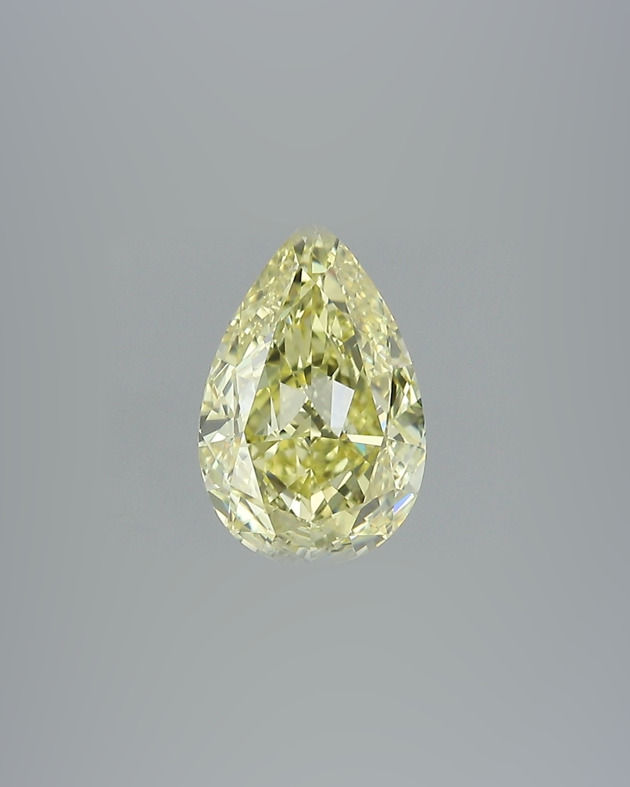 1.65 ct Pear Fancy Colour Diamond, Fancy Intense Yellow