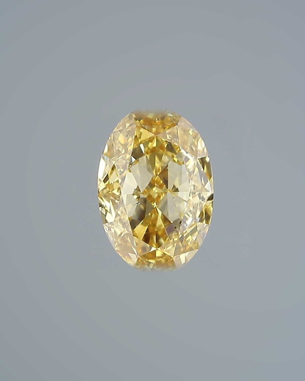 1.03 ct Oval Fancy Colour Diamond, Fancy Intense Orange-Yellow