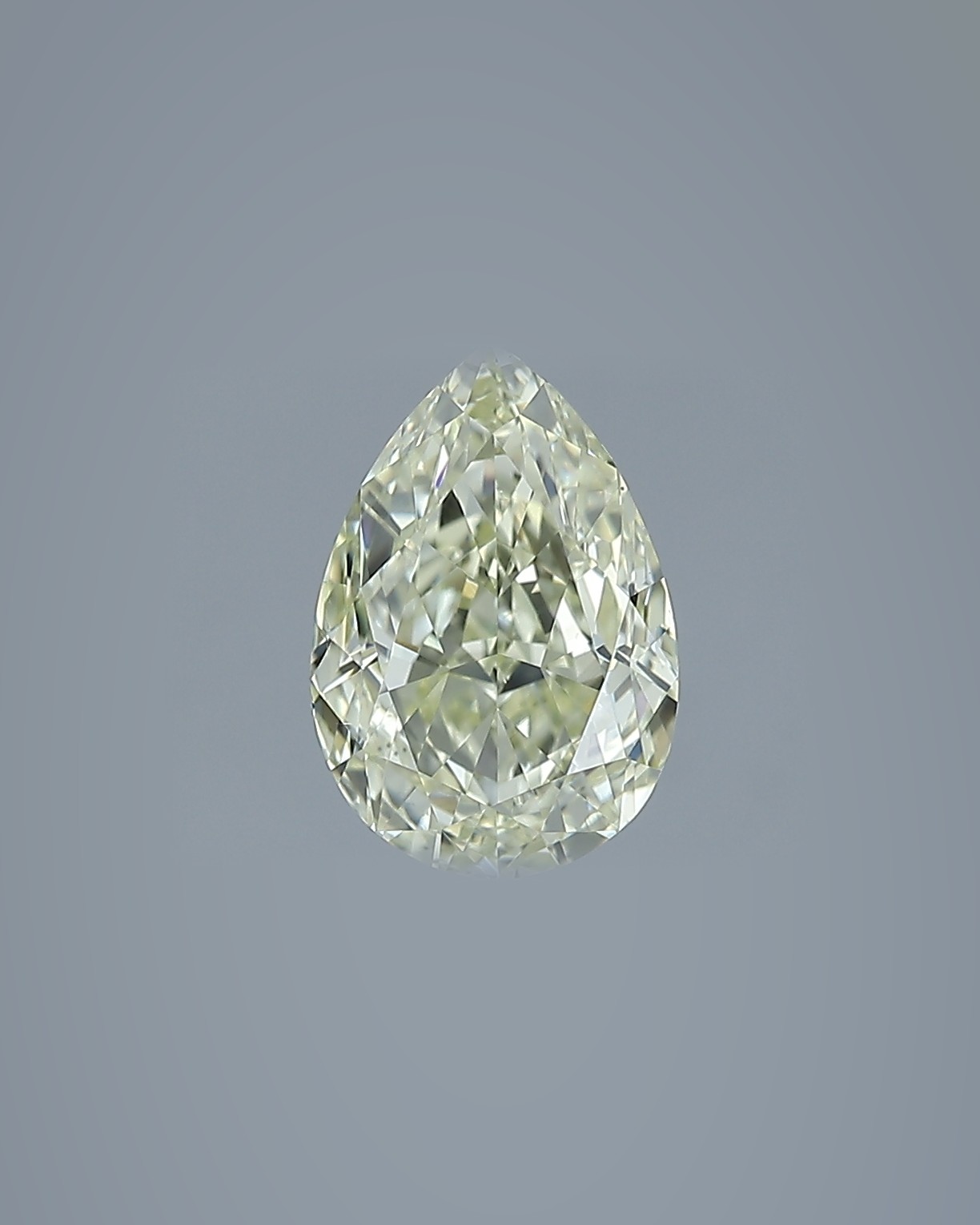 2.01 ct Pear Fancy Colour Diamond, Fancy Light Yellow